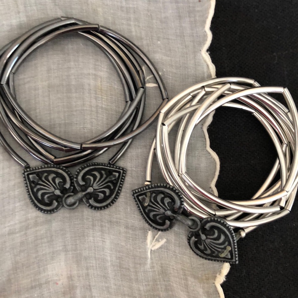 These Custom Made Wrap Bracelets Are Beautifully … - image 1